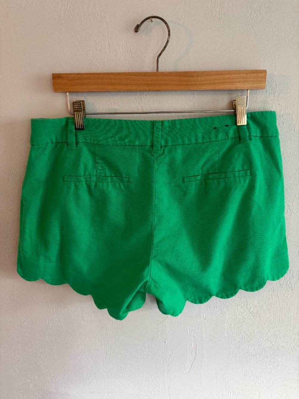 J. Crew Green Linen Blend Scalloped Hem Shorts Women's Size 10 Casual Wear - Picture 7 of 15